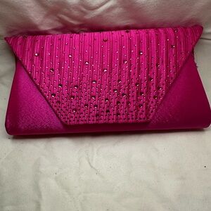 2/$15 NWT Elegant Fuchsia Clutch